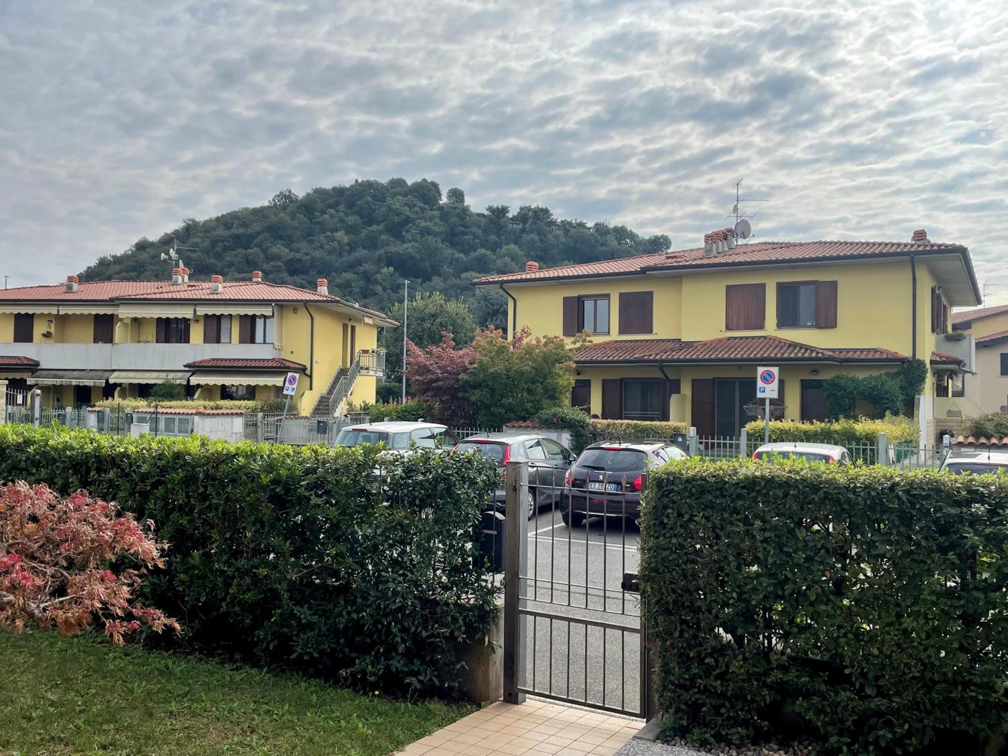 Casa Montorfano Erbusco Apartman Kültér fotó